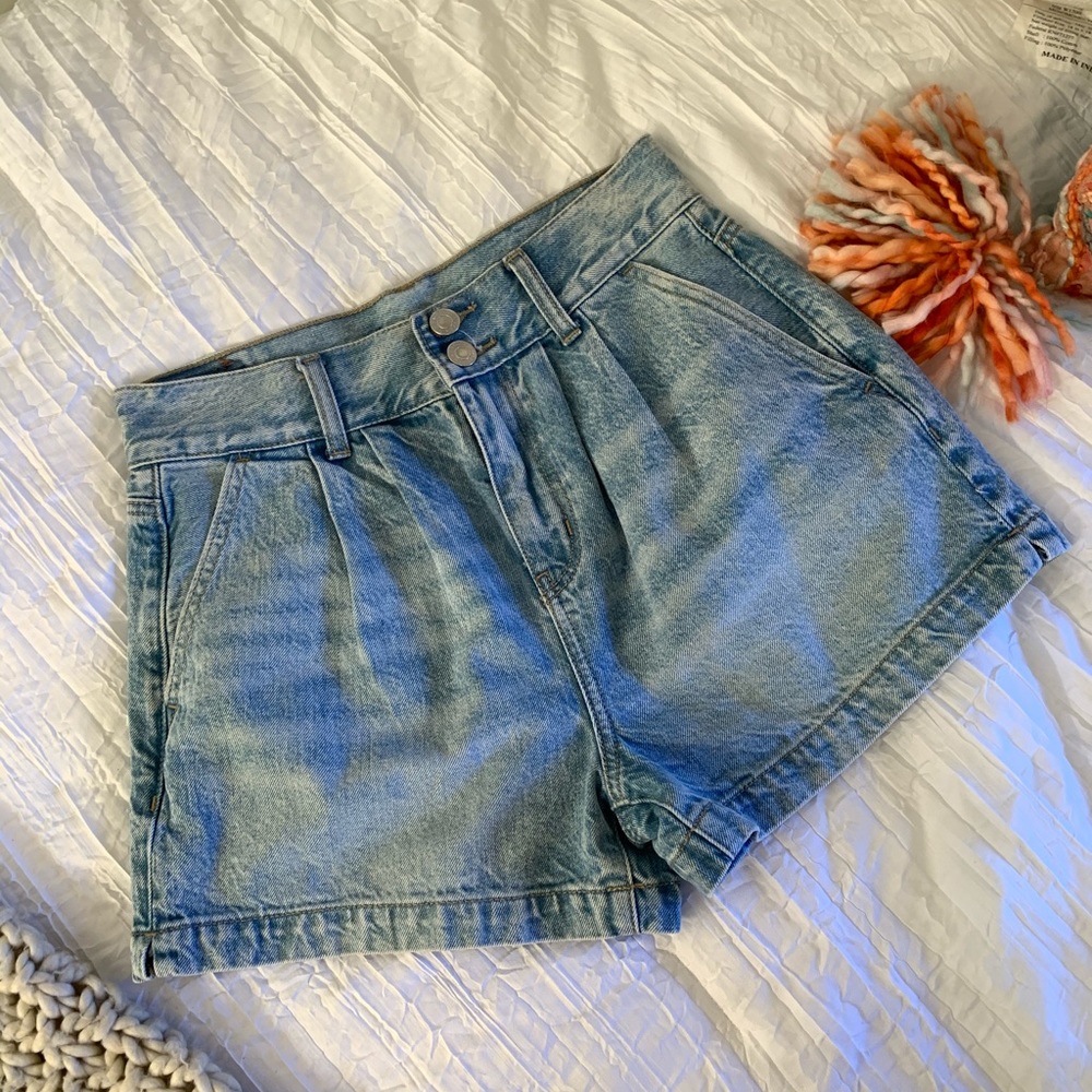 American Eagle Mom Shorts